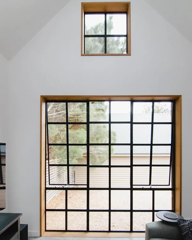 Awning Window — photo 7