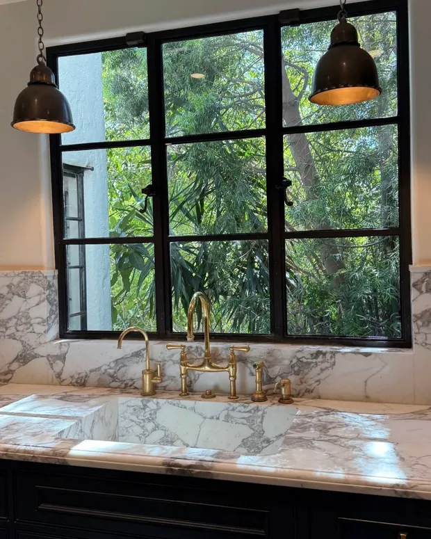 Casement Window — photo 8