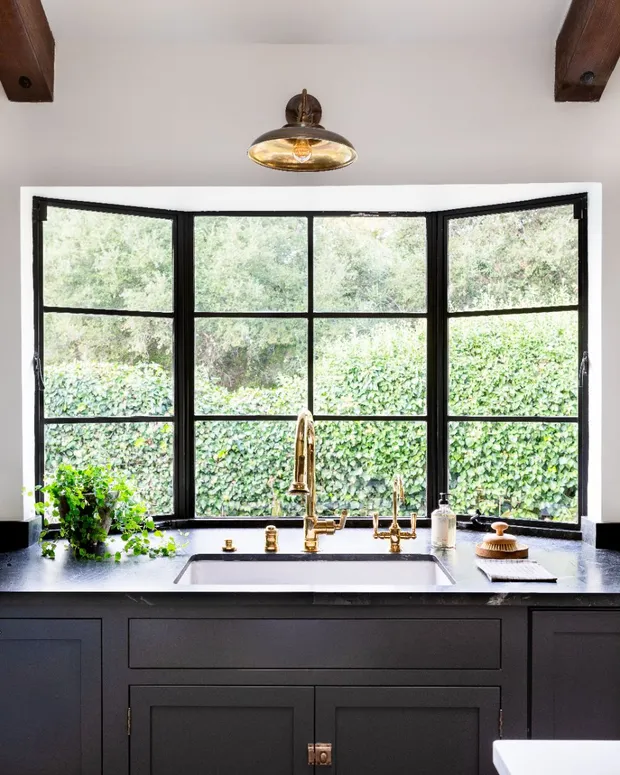 Casement Window — photo 9