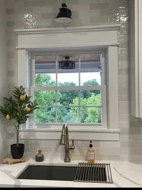 Double Hung Window — photo 3