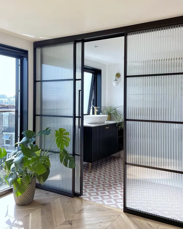 Top Hung Sliding Door — photo 3